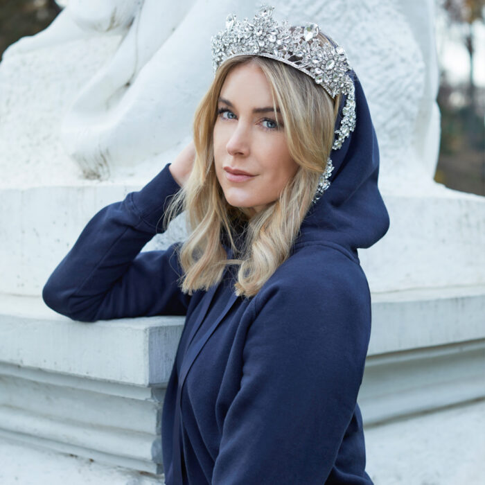 The Luxe Hoodie Navy – Bild 8