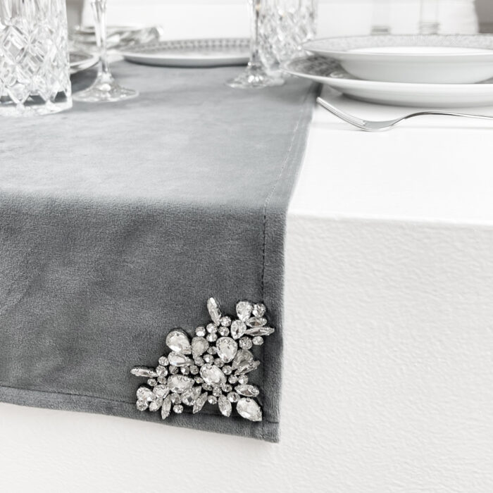 The Luxe Velvet Table Runner Silver - Image 4