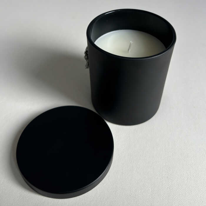 The Luxe Candle Glass Black - Image 4