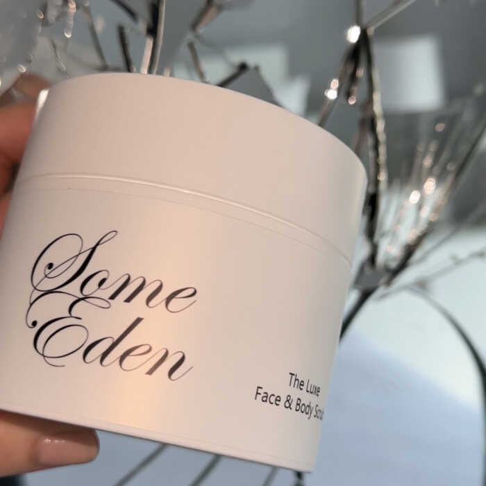 The Luxe Face & Bodyscrub - Image 7